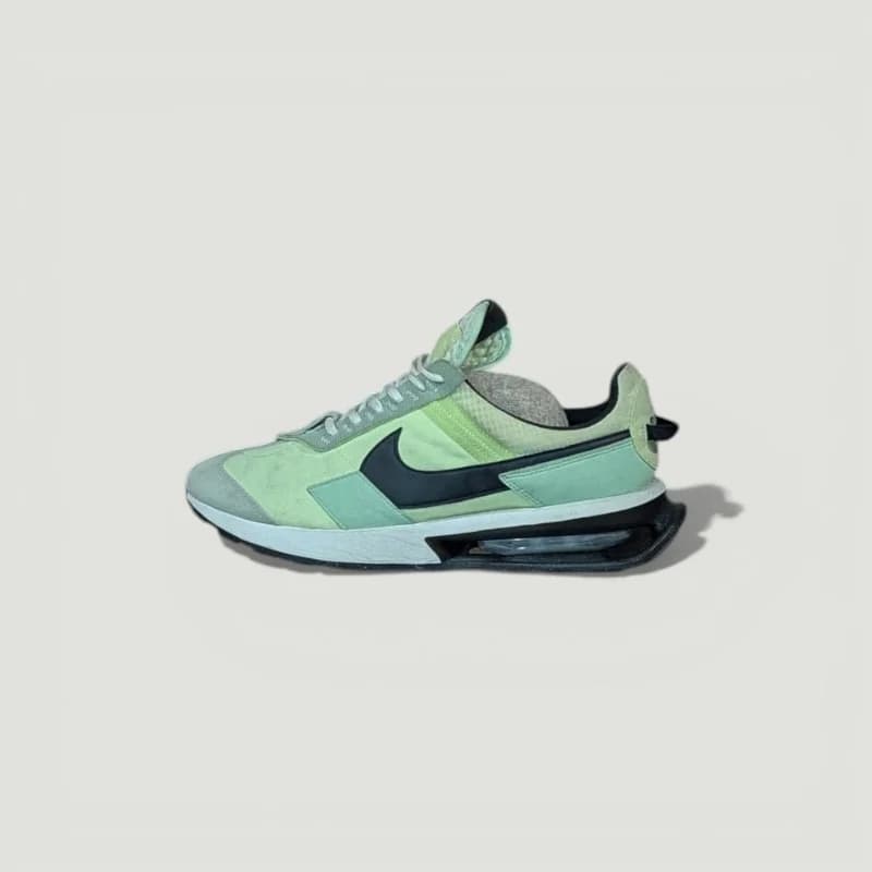 Nike Air Max Pre-Day